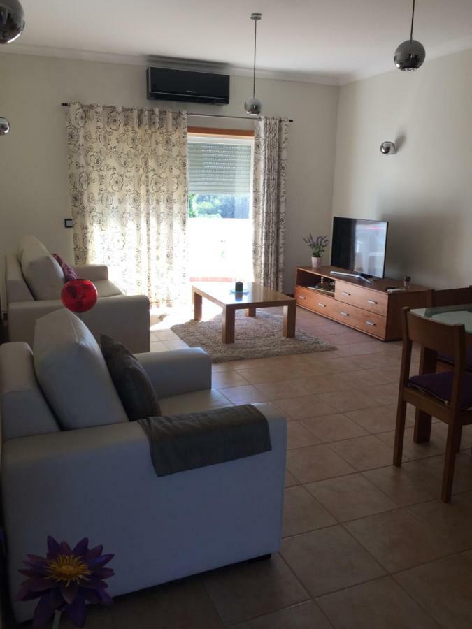 Casa Violeta Villa Mexilhoeira Grande Ngoại thất bức ảnh