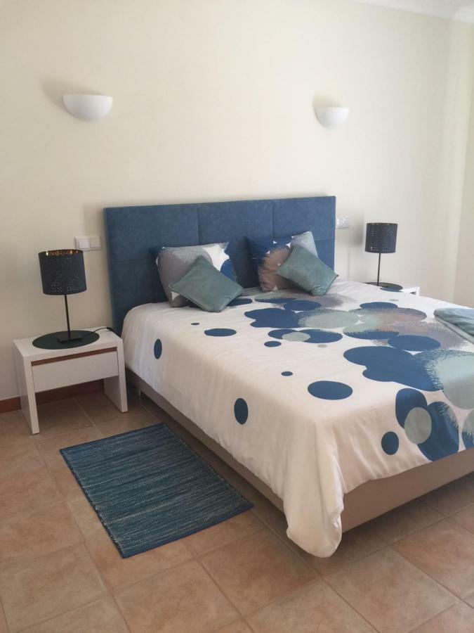 Casa Violeta Villa Mexilhoeira Grande Ngoại thất bức ảnh